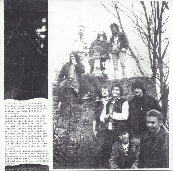 Cat-O-Nine Tails / Human Error (18) : Mirrors Reflect Our Own Walls (7")