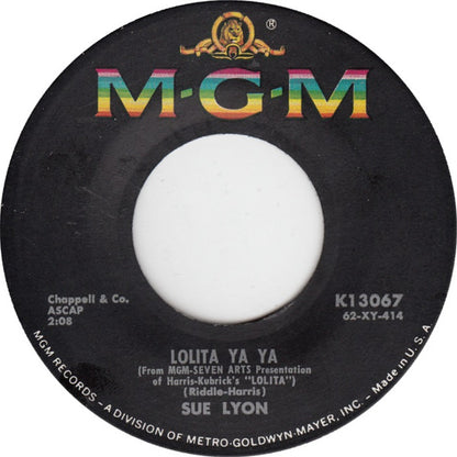 Sue Lyon : Lolita Ya Ya / Turn Off The Moon (7", Single)