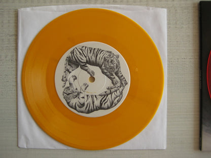Alone In A Crowd : Alone In A Crowd (7", EP, RE, Yel)