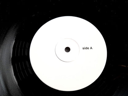 Naga (7) : Inanimate (12", EP)