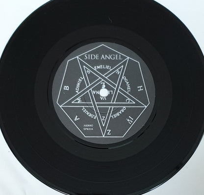 Averse Sefira / Secrets Of The Moon : Bestien In Engelsgestalt (7", Ltd)