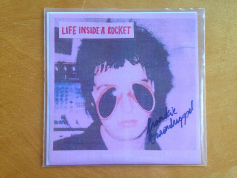Frankie Traandruppel : Life Inside A Rocket (7", EP)