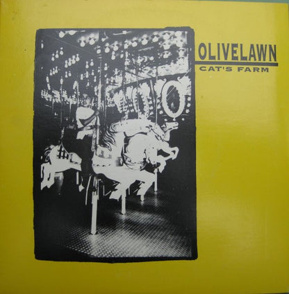 Olivelawn : Cat's Farm (7", Single, Red)