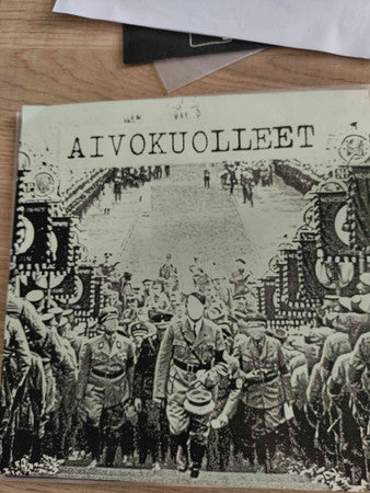 Sekaannus : Aivokuolleet (7", EP)